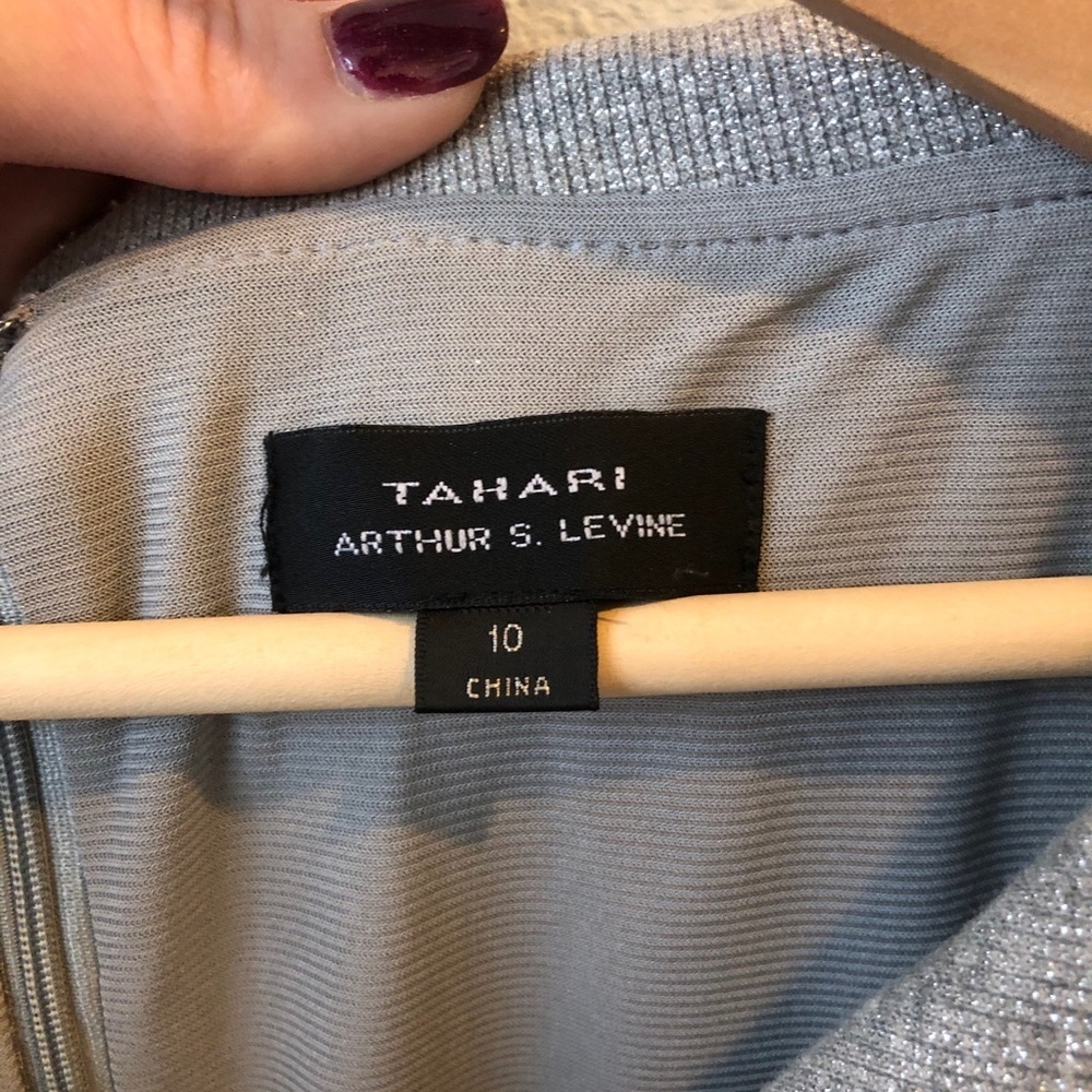 Tahari silver dress - Picture 3 of 4